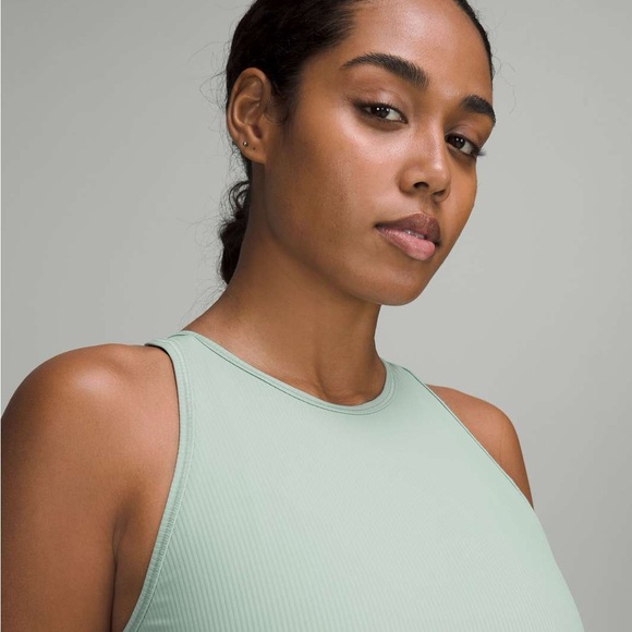 Lululemon Base Pace Ribbed Tank Top – Silver Blue – Size 8 - Picture 2 of 12